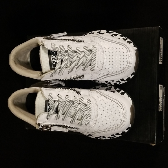 SNKR Project women's Rodeo 2.5 Size 6 - Picture 2 of 15